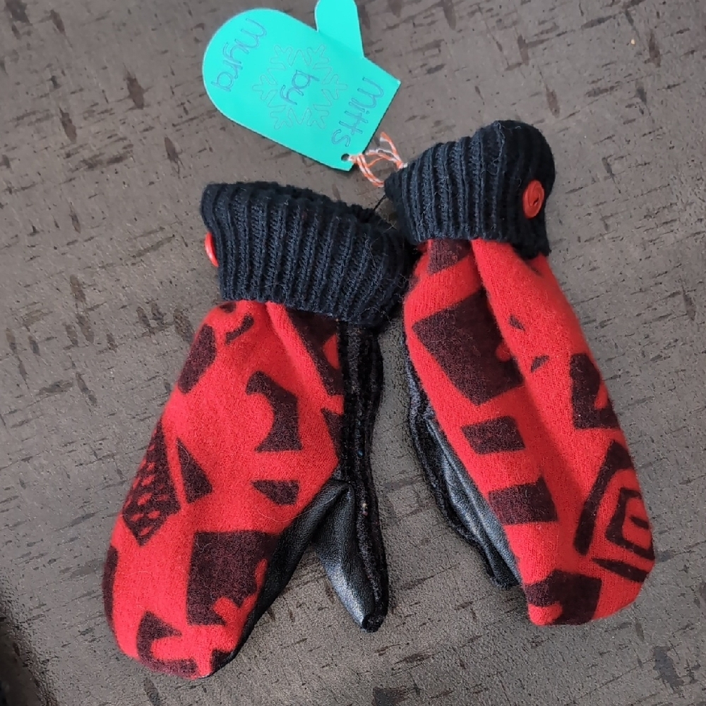 mittens